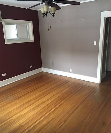 4th image of 1454 W Fargo Ave APT 1A