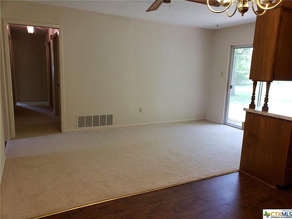 4th image of 203 Gateway Cir