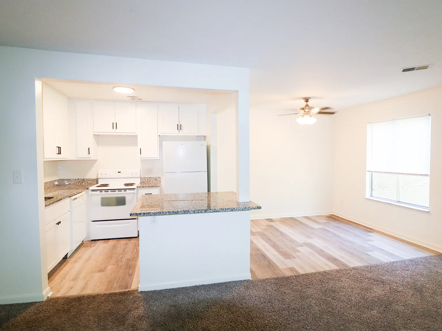 The Ridgeview Apartment — Photo 3