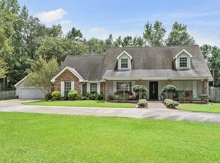 61093 W Spring Mill Dr, Lacombe, LA 70445