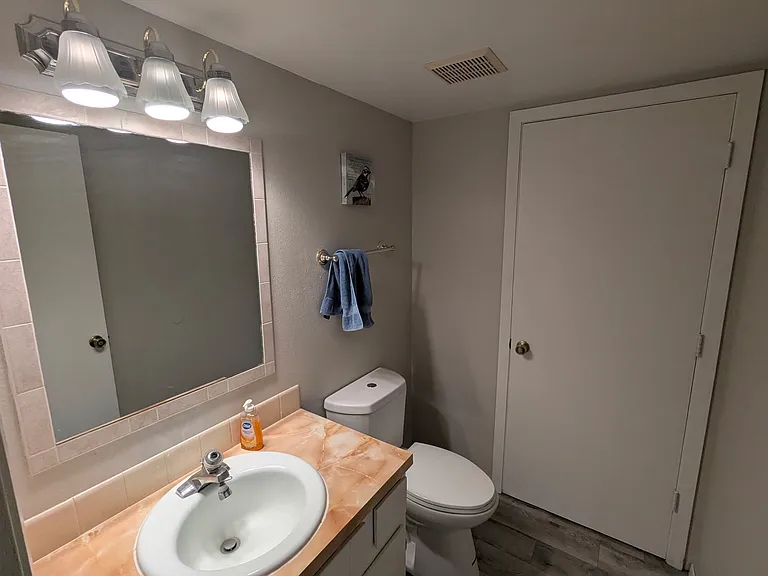 2631 Davidson Dr #B — Photo 11