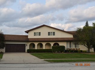 10014 W Lakeview Ct, Palos Park, IL 60464