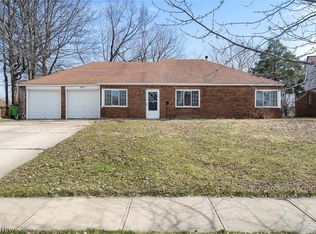 701 Willow Dr, Euclid, OH