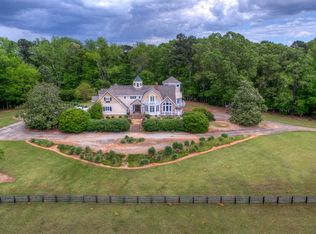 10 Meadow Way, Sharpsburg, GA 30277