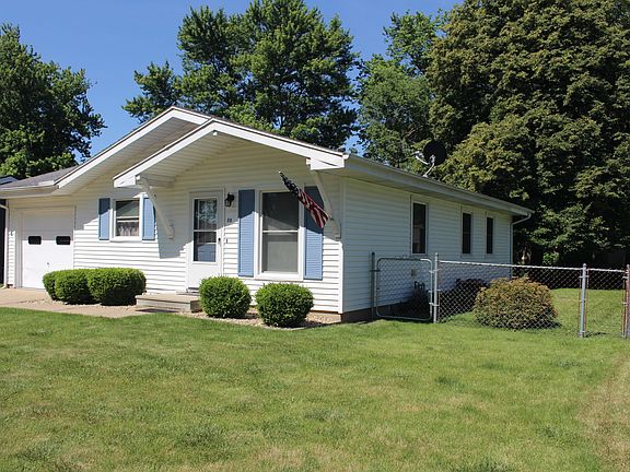 2nd image of 11 Kirkwood Dr