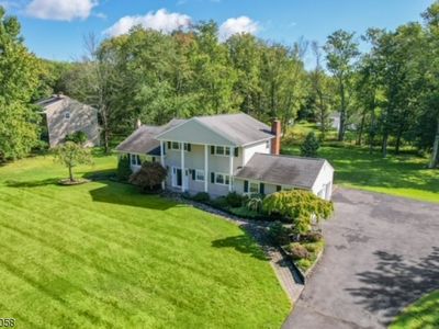 10 Winding Way, Randolph, NJ, 07869