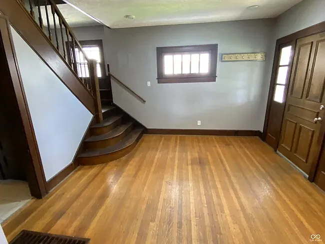 3043 N College Ave #MAIN — Photo 16
