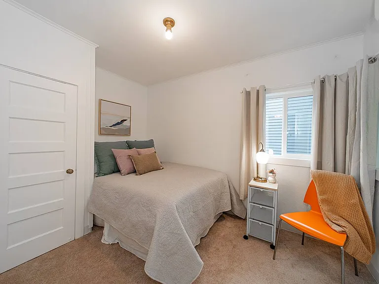 1118 SW Gaines St #18A — Photo 3