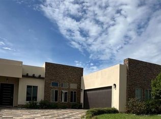 2304 E 25th St, Mission, TX 78574
