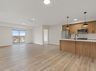 4755 Walker Rd #214, Windsor, ON N9G 0E3