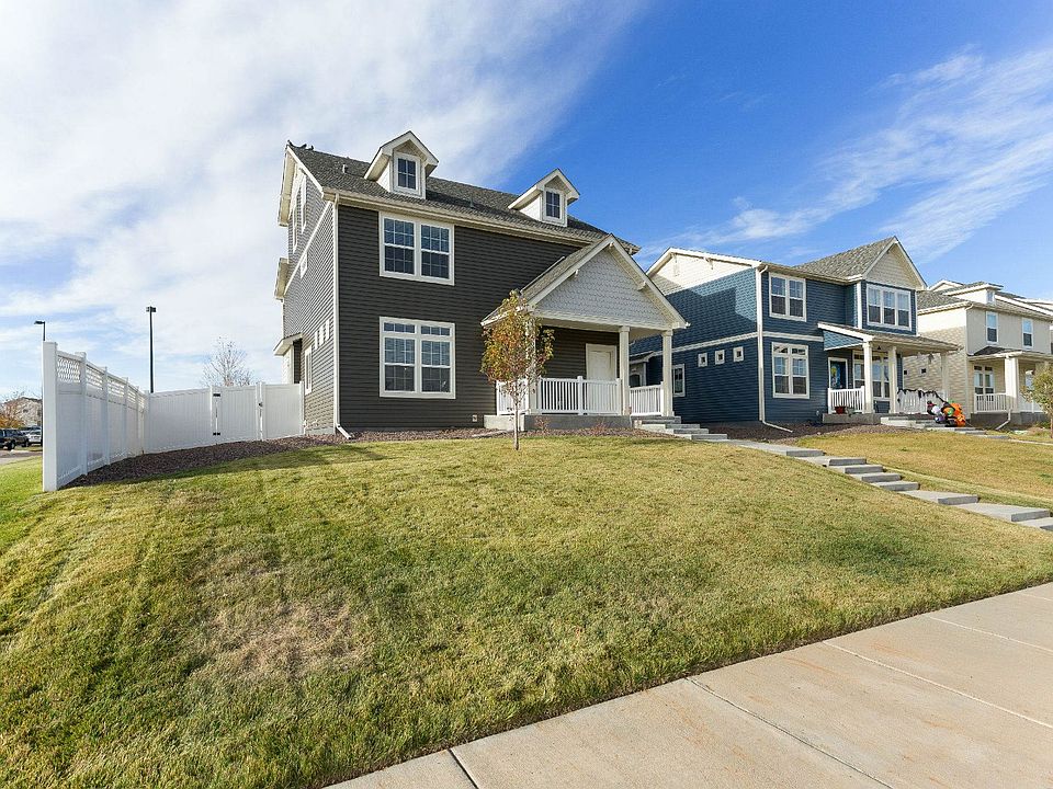 1st image of 5004 Espana Way