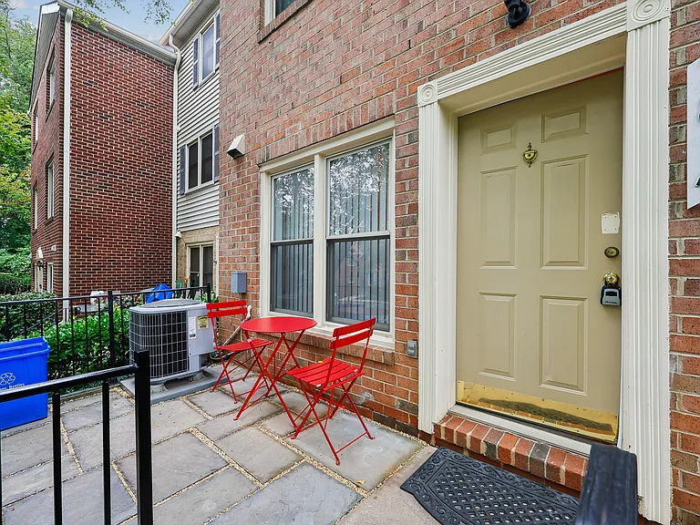 7814 Coddle Harbor Ln — Photo 15