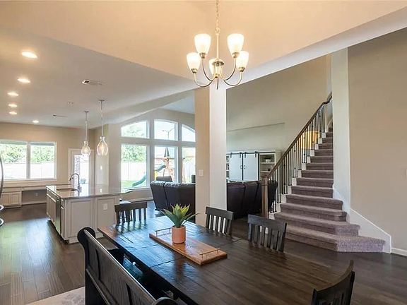 4th image of 2642 Pecan Creek Ln