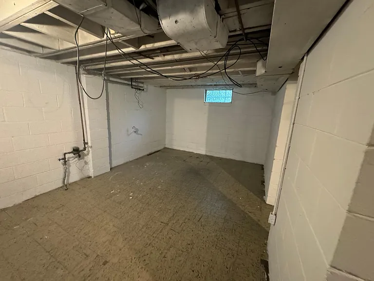 3755 Westpoint St — Photo 10