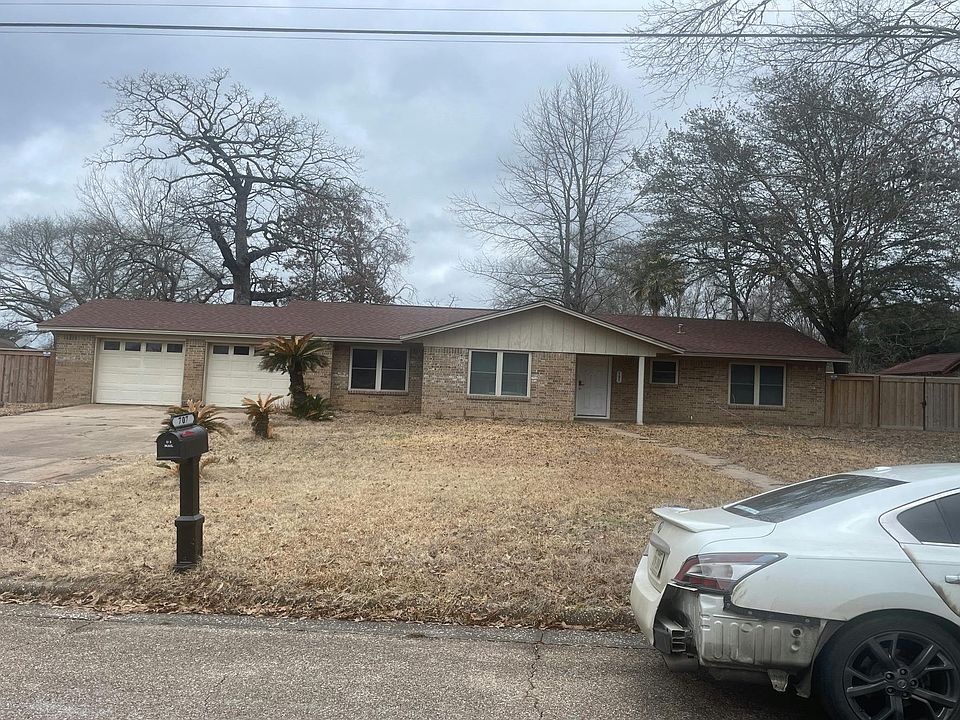 1st image of 707 Cunningham Dr