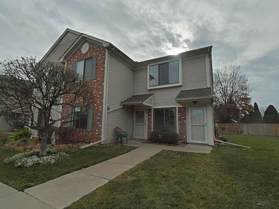 1st image of 30515 Hidden Pines Ln