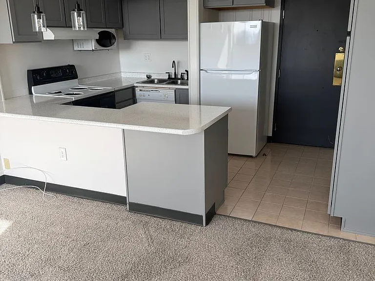 The McCoy at 8035 Apartments - Clive — Photo 57