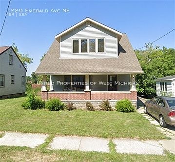 1st image of 1229 Emerald Ave NE