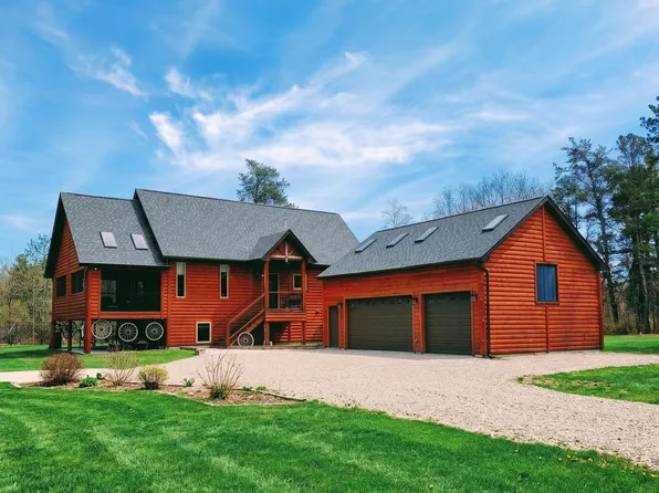 362 Woodbridge Way, Nekoosa, WI 54457