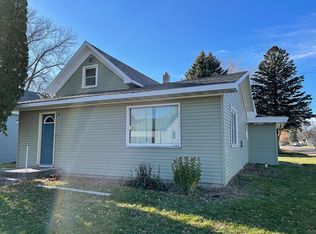 212 2nd Ave NE, Hankinson, ND 58041