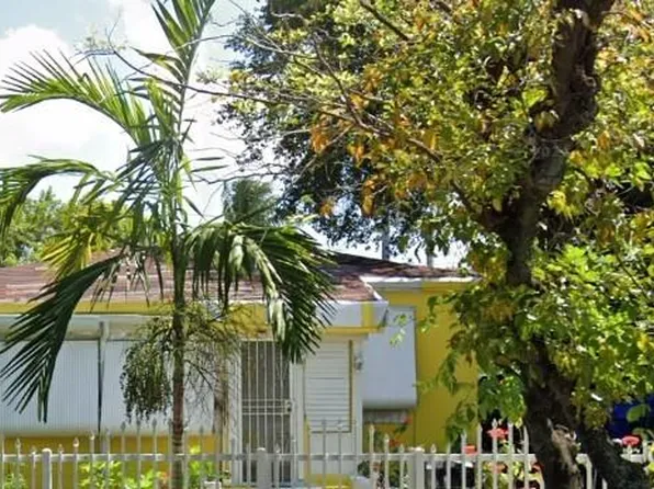340 NW 40th St, Miami, FL 33127