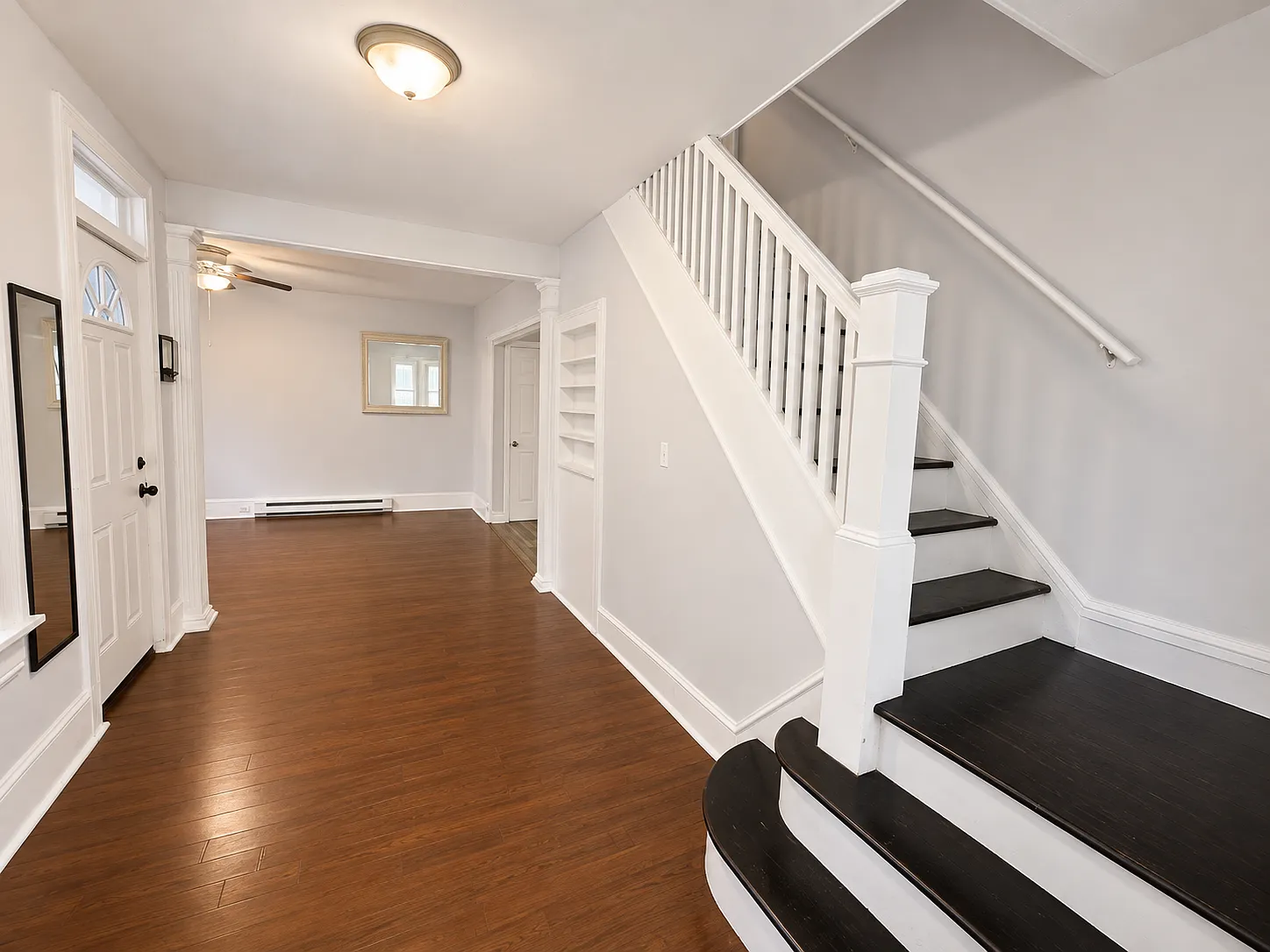 3 bed, 1500 sqft, $2,300 — Photo 3