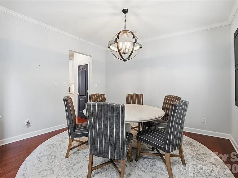 19512 Topgallant Dr — Photo 24