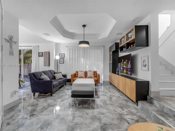 (undisclosed Address), Palmetto Bay, FL 33157