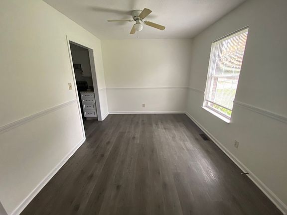 3rd image of 310 E 91st St