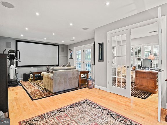 3rd image of 2966 Lismore Ln