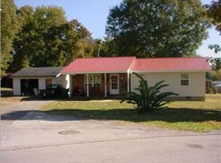 541 Pinewood Cir, Fort Oglethorpe, GA 30742