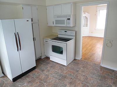 5th image of 1902 Lamborn Ave