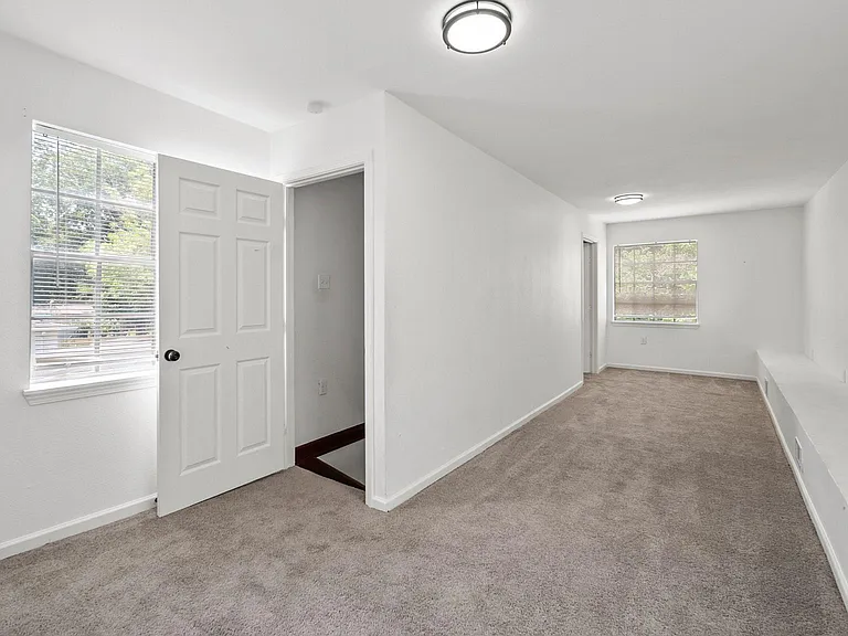 8327 Bonner Dr — Photo 26