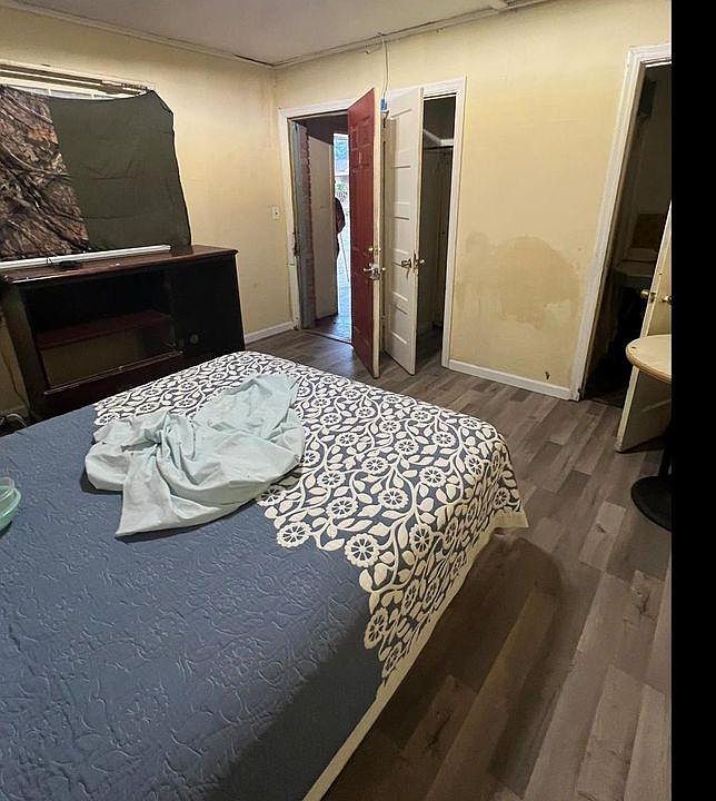 2nd image of 1220 W 7th St