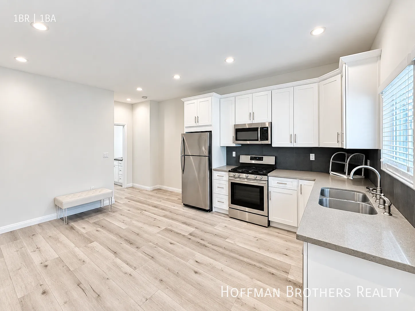 418-420 S Citrus Ave Los Angeles, CA. 90036 — Photo 1