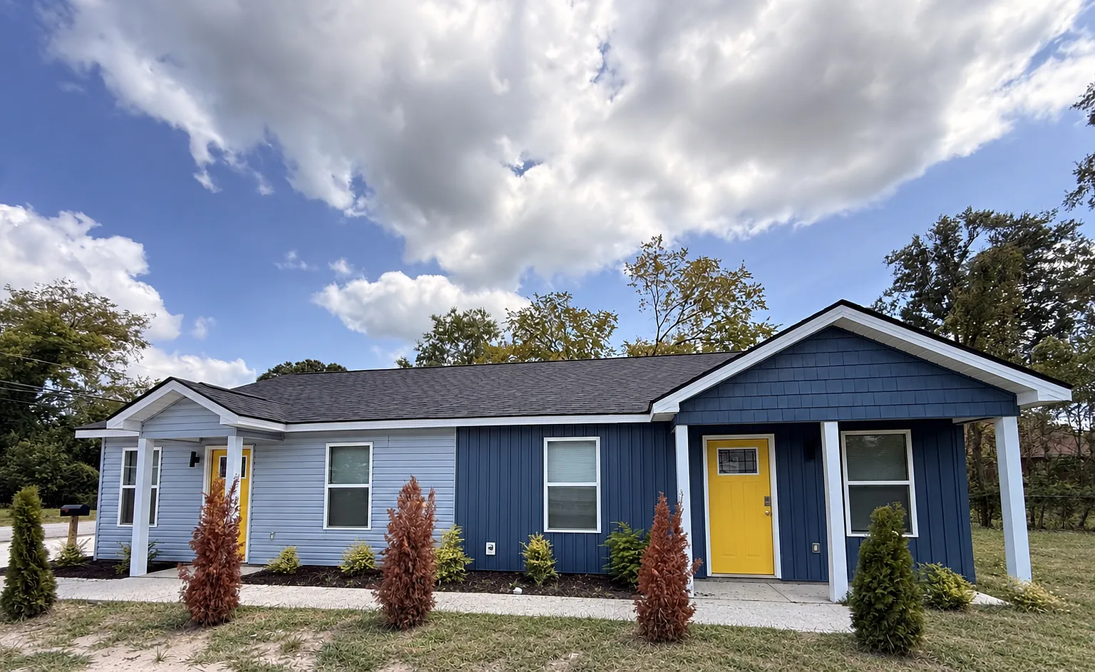2 bed, 1000 sqft, $1,400 — Photo 2