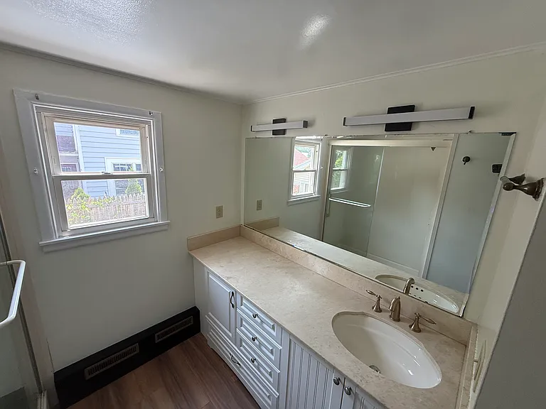 14 Thibault Pkwy — Photo 15