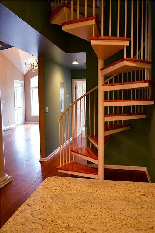 2 bed, 2.0 bath, 1668 sqft, $2,800 — Photo 4