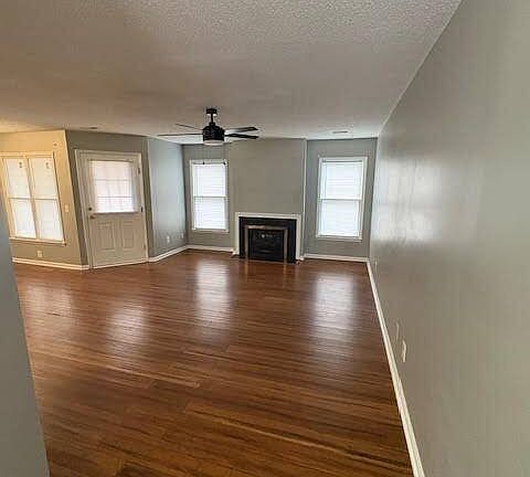 2nd image of 102C W Victoria Ct