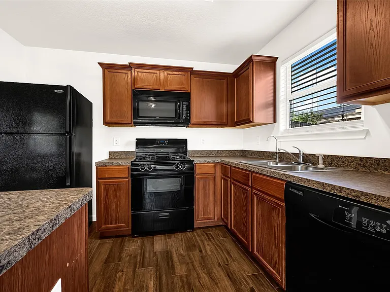 26919 Springflight Ln — Photo 6