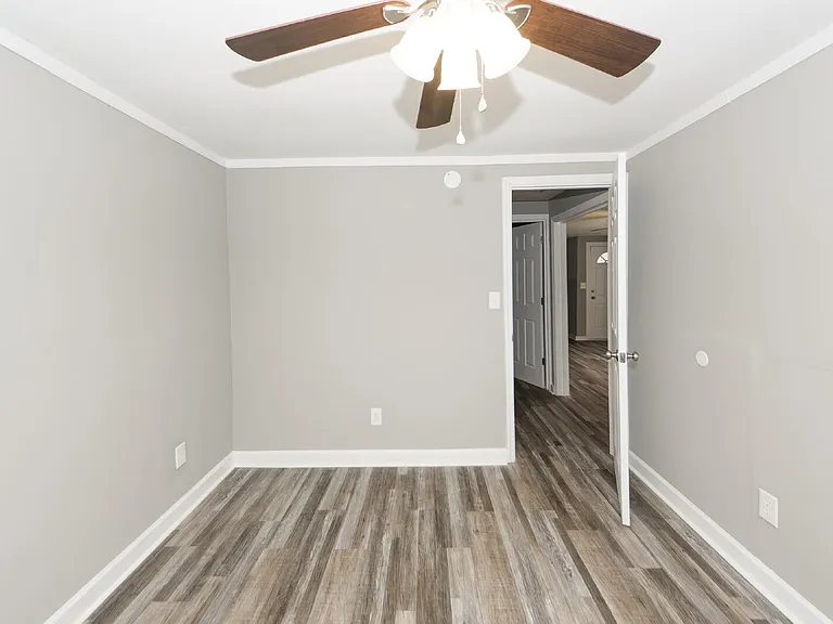 209 Testament Ln — Photo 13