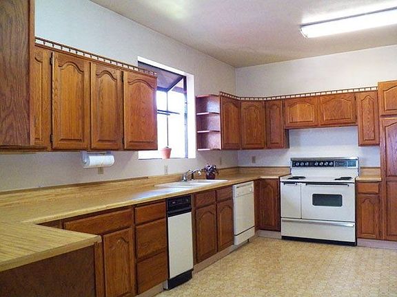 Large Kitchen