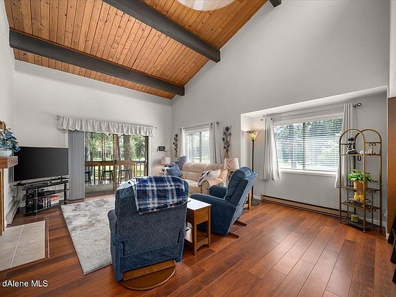 05-5421 W Fairway Ln-005>