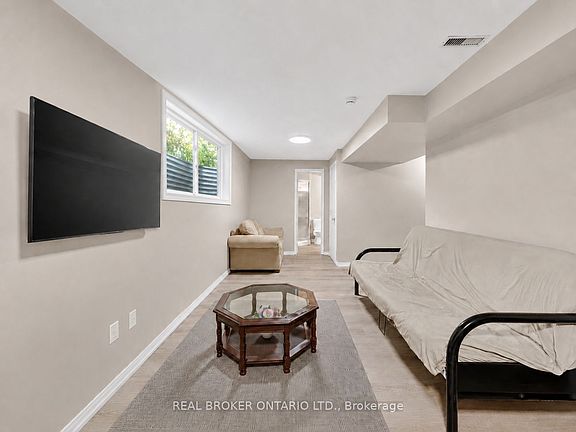 3rd image of 1895 Applewood Ave #Basement