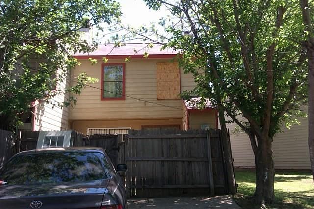 2nd image of 1435 Old Jamestown Ct