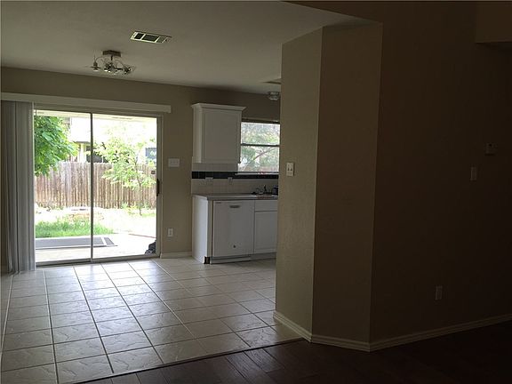 4th image of 8313 Osborne Dr
