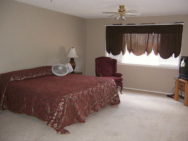 2nd image of 59 Los Amigos