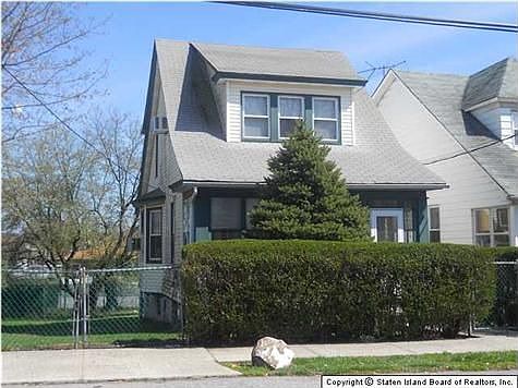 2nd image of 13 Renfrew Pl