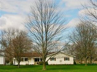 1820 S Forest Hill Rd, Troy, OH 45373