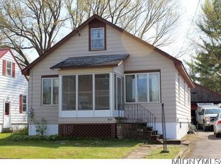 7423 West St, Newport, NY 13416